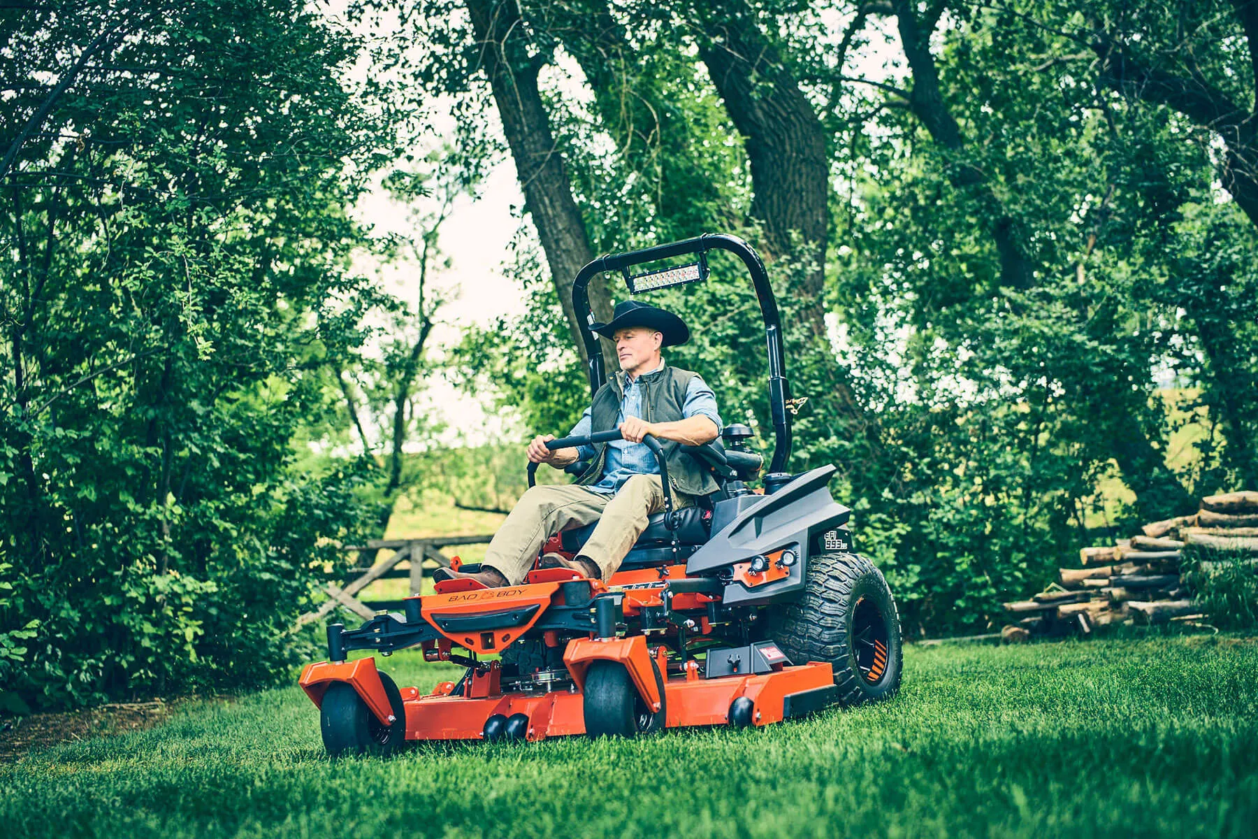 Bad Boy Renegade 72" Commercial Zero-Turn Mower w/ 38.5hp Kohler ECH980 EFI