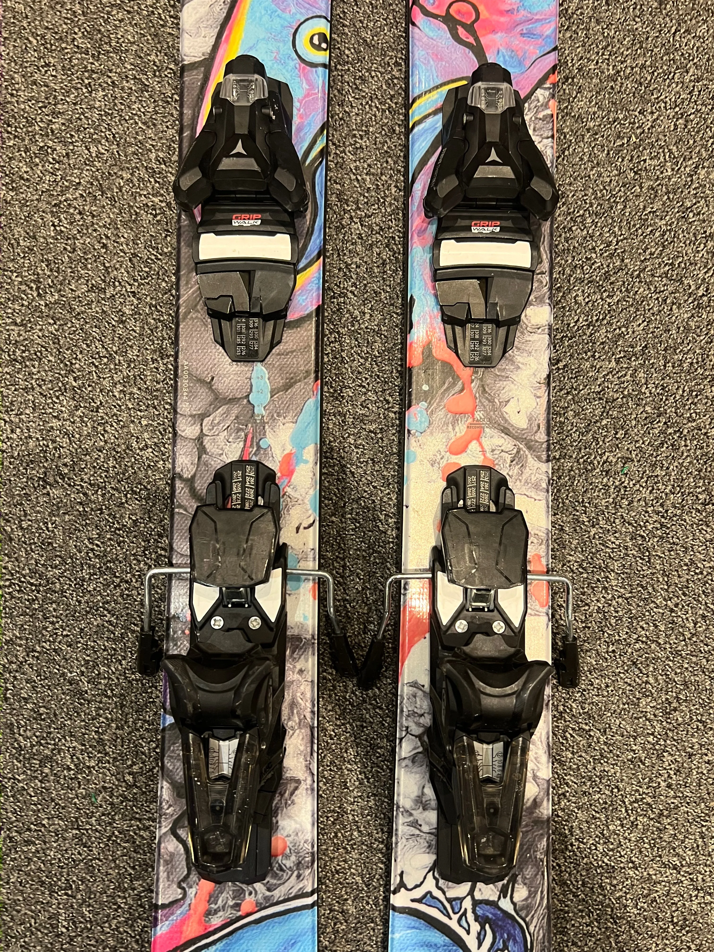 Bent 110 Inc. Strive 13 Binding EX DEMO 24/25