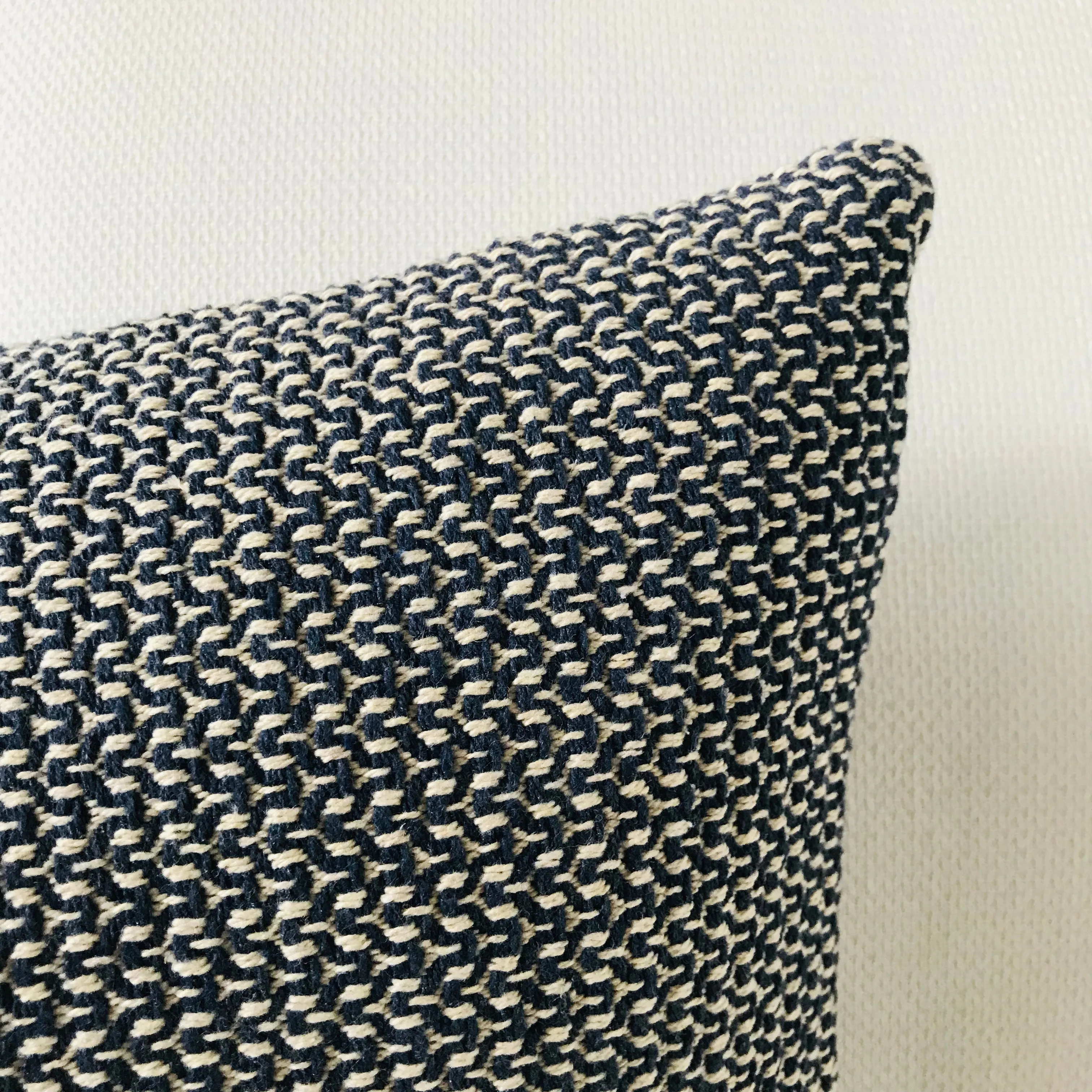 Black Contemporary Wave Lumbar Pillow Cover 13x22