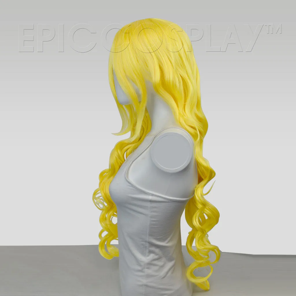 Hera - Rich Butterscotch Blonde Wig