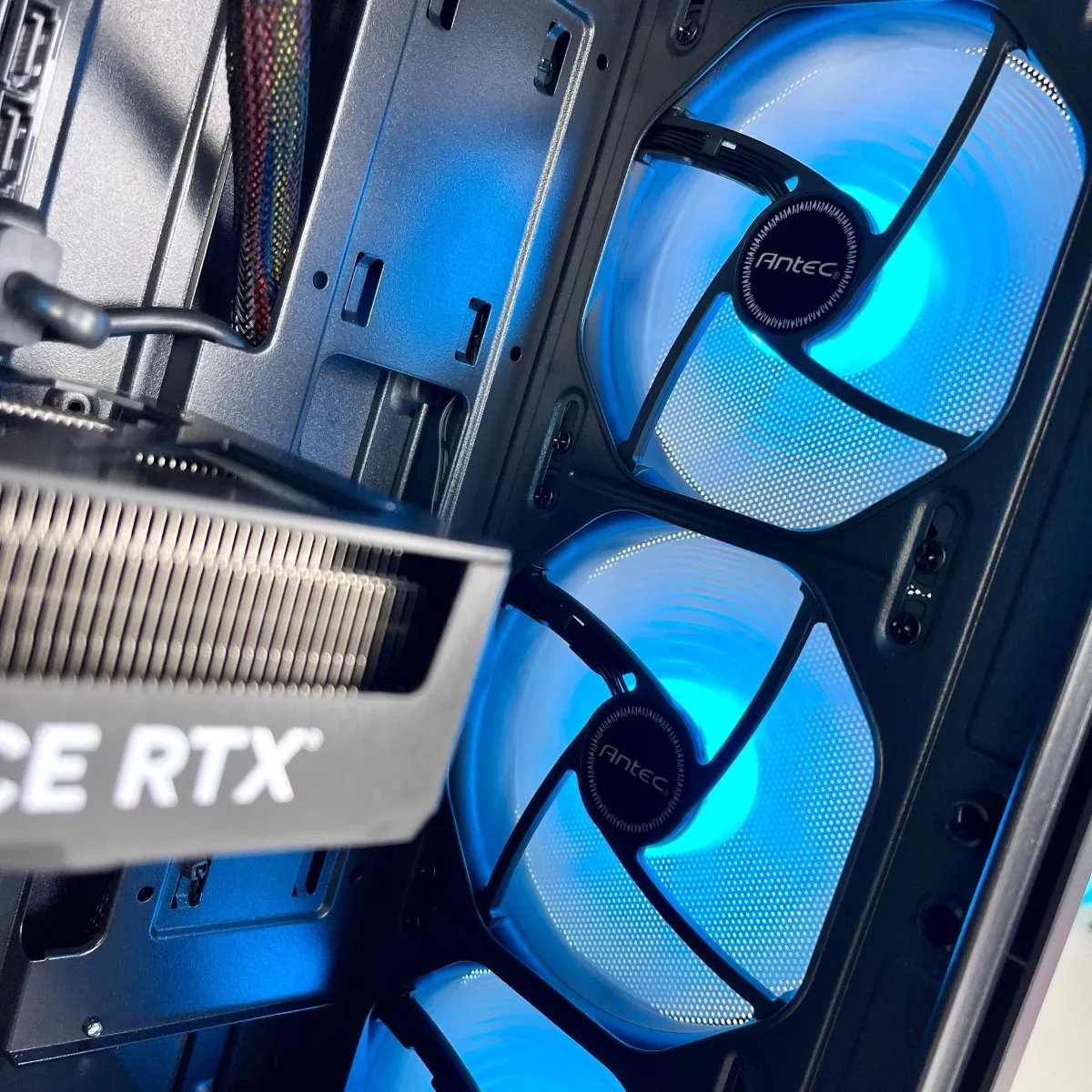 IGaming Ryzen 5 5500 | RTX 4060/4060 Ti | Master Elite