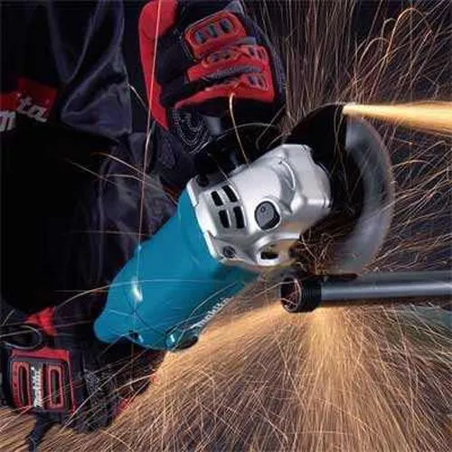 Makita GA5020 5-Inch 10.5 Amp Corded Angle Grinder with Super Joint System