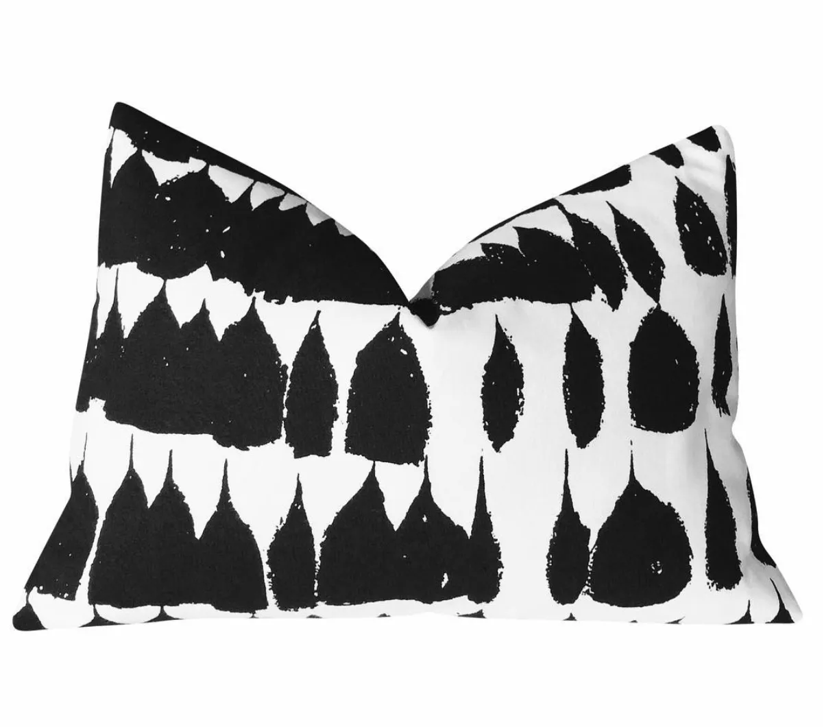 Queen of Spain: Abstract Black and White Linen Pillow Cover