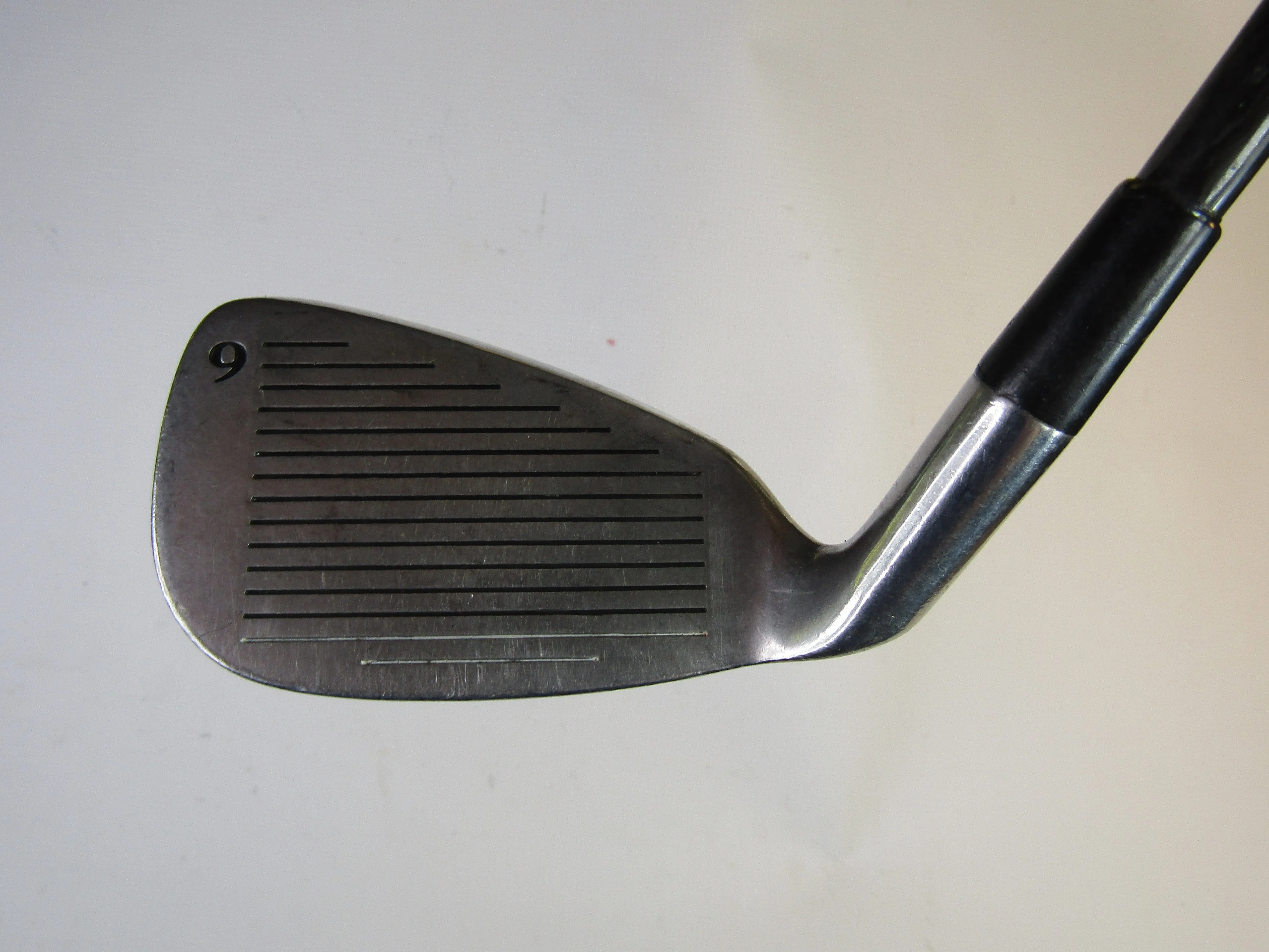 The Warrior Tour #9 Iron Regular Flex Graphite Men's Right