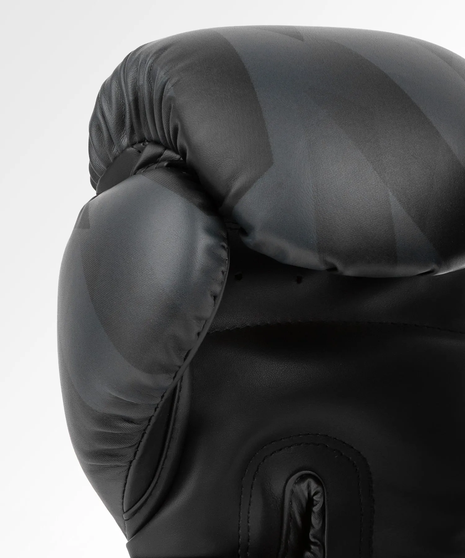 Venum Razor Boxing Gloves - Black/Gold